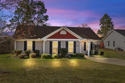 2814 Wyndham Dr, Hephzibah, GA 30815