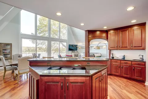 Kitchen - 55 Alberclauss Dr, Augusta, GA 30901 photo 2 of 6