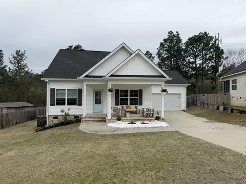 252 Swallow Lake Dr, North Augusta, SC 29841