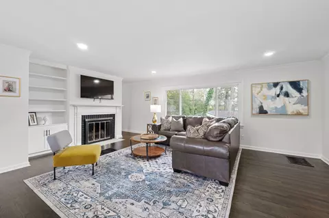 Living - 743 Lancaster Rd, Augusta, GA 30909 photo 2 of 3