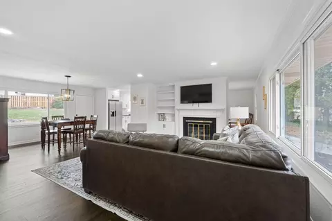 Living - 743 Lancaster Rd, Augusta, GA 30909 photo 1 of 3
