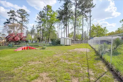 Exterior - 819 Mitchell St, Augusta, GA 30907 photo 8 of 11