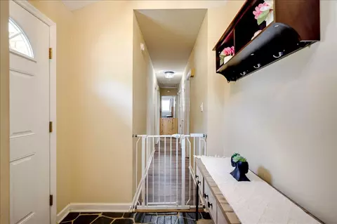 Entry Way - 819 Mitchell St, Augusta, GA 30907 photo 2 of 2