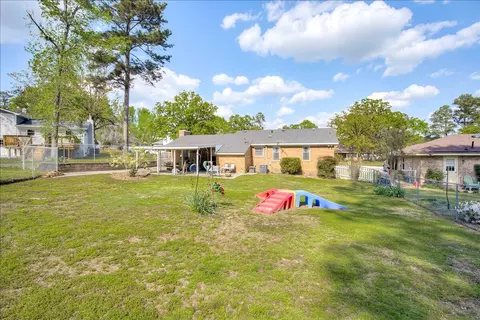 Exterior - 819 Mitchell St, Augusta, GA 30907 photo 10 of 11