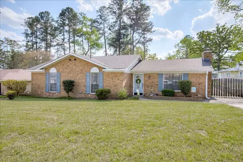 Exterior - 819 Mitchell St, Augusta, GA 30907 photo 2 of 11