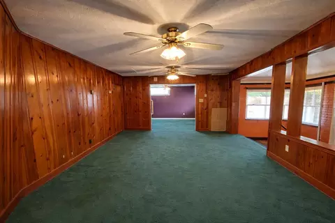 Living - 2924 Eidson Dr, Augusta, GA 30909 photo 2 of 5
