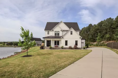 214 Cardinal Ct, Evans, GA 30809