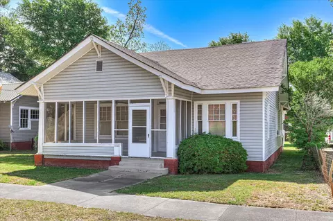 110 E 8th St, Waynesboro, GA 30830