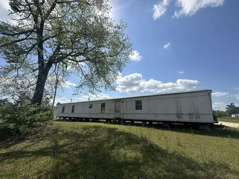 2454 Tobacco Rd, Hephzibah, GA 30815