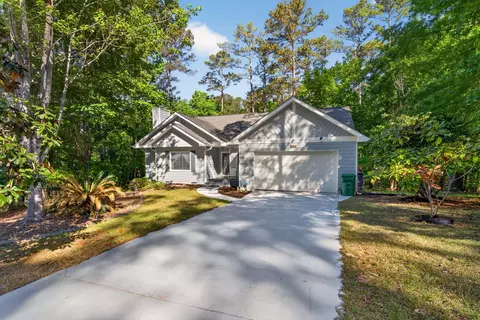 219 Windy Cir, Mccormick, SC 29835