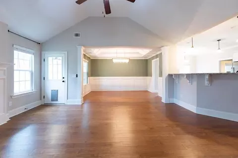 Living - 5411 Copse Dr, Augusta, GA 30909 photo 2 of 7