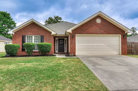 135 Firethorn Dr, North Augusta, SC 29860
