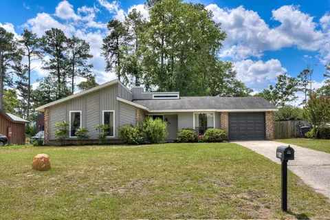 3926 Creekwood Ln, Martinez, GA 30907