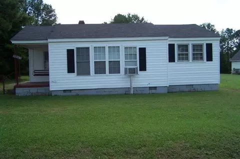 5915 Stott St, Bailey, NC 27807 photo 1