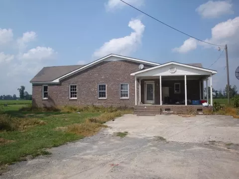 351 Wallace Dr, Macclesfield, NC 27852 photo 1