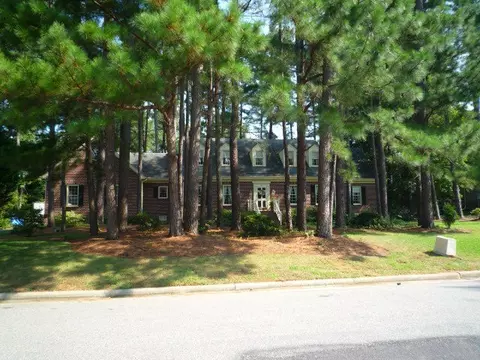 906 Cardinal Dr, Wilson, NC 27896 photo 1