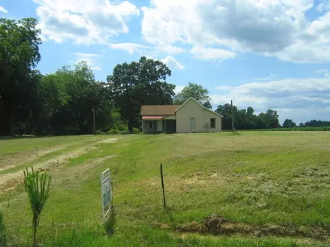 7112 Squirrel Den Rd, Bailey, NC 27807 photo 1