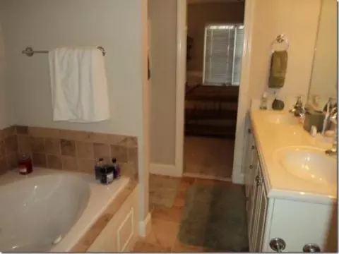 3618 B Eagle Point Ln, Wilson, NC 27896 photo 11