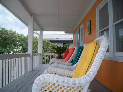 110 Emerald Dr, Emerald Isle, NC 28594 photo 4