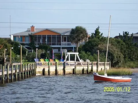 110 Emerald Dr, Emerald Isle, NC 28594 photo 3