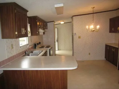 3901 Weaver Rd, Wilson, NC 27893 photo 4