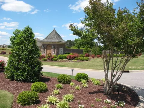 6212 Devonshire Dr, Wilson, NC 27896 photo 2