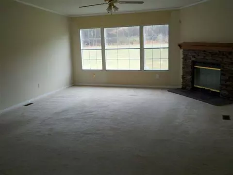 6505 Grimsley Store Rd, Wilson, NC 27893 photo 2