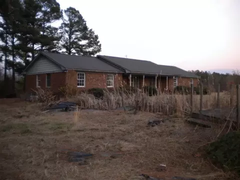 5215 Hopkins Rd, Middlesex, NC 27557 photo 2