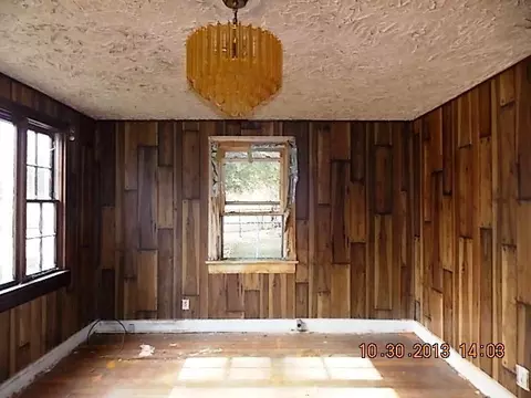 607 NE Crowell St, Wilson, NC 27893 photo 3