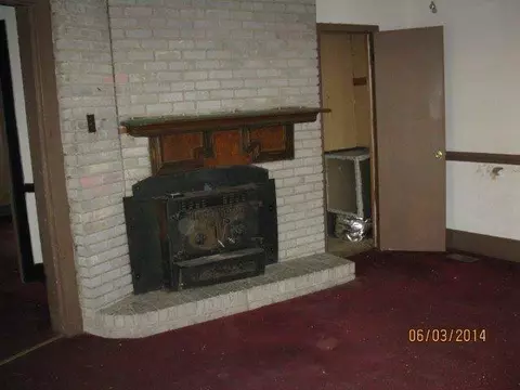 403 E Pender St, Wilson, NC 27893 photo 2