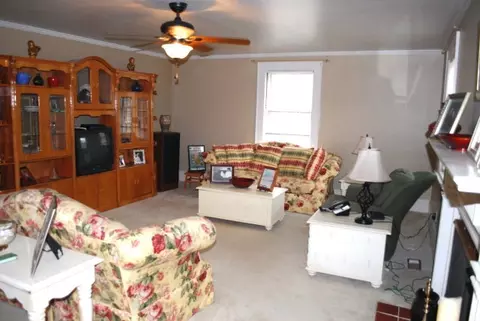 5860 Deans St, Bailey, NC 27807 photo 2