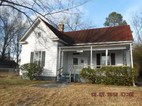 407 Academy St, Wilson, NC 27893 photo 1