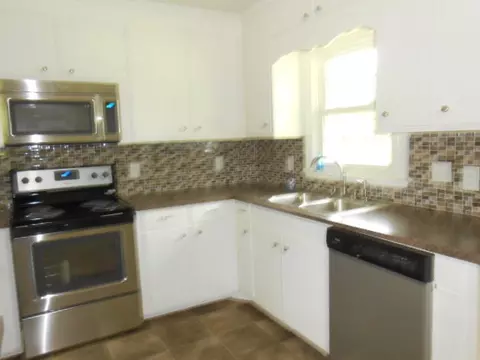7108 Shackleford St, Saratoga, NC 27873 photo 3