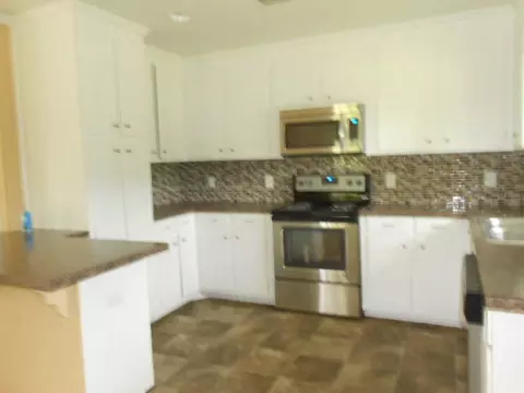 7108 Shackleford St, Saratoga, NC 27873 photo 2