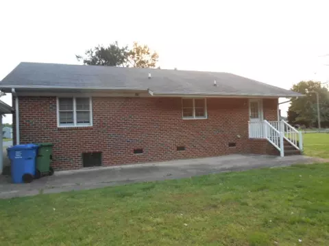 9378 Colonial Dr, Middlesex, NC 27557 photo 11