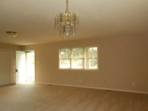 9378 Colonial Dr, Middlesex, NC 27557 photo 4