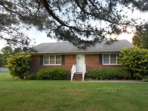 9378 Colonial Dr, Middlesex, NC 27557 photo 1