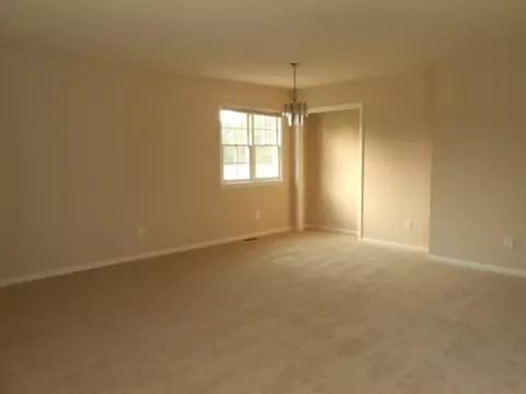 9378 Colonial Dr, Middlesex, NC 27557 photo 3