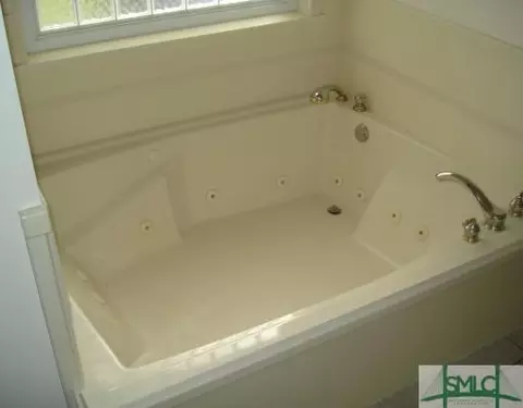 404 Chestnut St, Springfield, GA 31329 photo 7