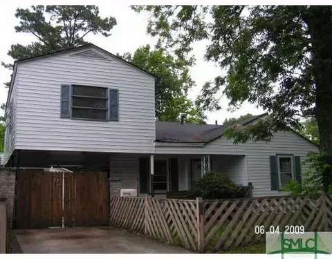 2312 E 39th St, Savannah, GA 31404 photo 2