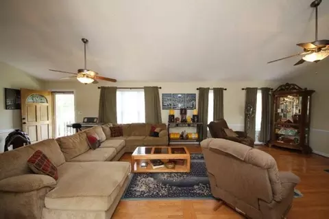 1905 Old Batten Rd, Selma, NC 27576 photo 5