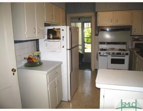 541 E 53rd, Savannah, GA 31405 photo 3