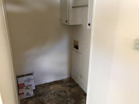 205 S Pointe Dr, Mount Olive, NC 28365 photo 6