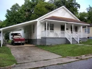 204 Spruce St, Williamston, NC 27892 photo 1