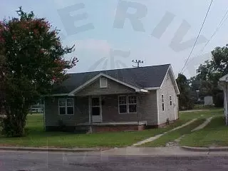 400 E 8th St, Washington, NC 27889 photo 1