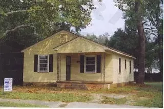 716 E 7th St, Washington, NC 27889 photo 1