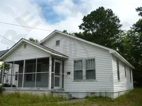 314 E 10th St, Washington, NC 27889 photo 1