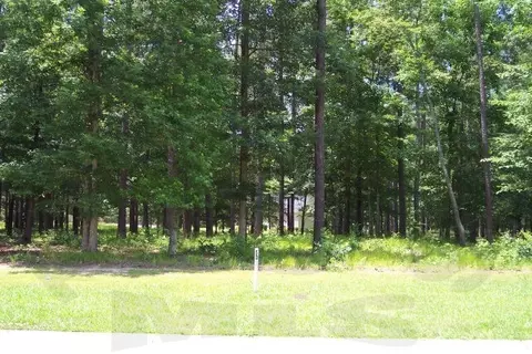 103 Perquimans Dr, Chocowinity, NC 27817 photo 1