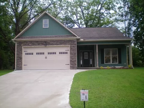 80 Victoria Dr, Chocowinity, NC 27817 photo 1