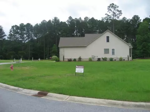 105 Fairview Ln, Chocowinity, NC 27817 photo 1
